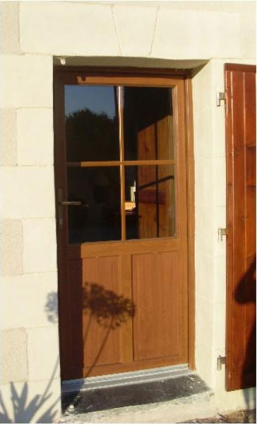 Porte fenêtre PVC chêne doré Menuisier Loire Authion